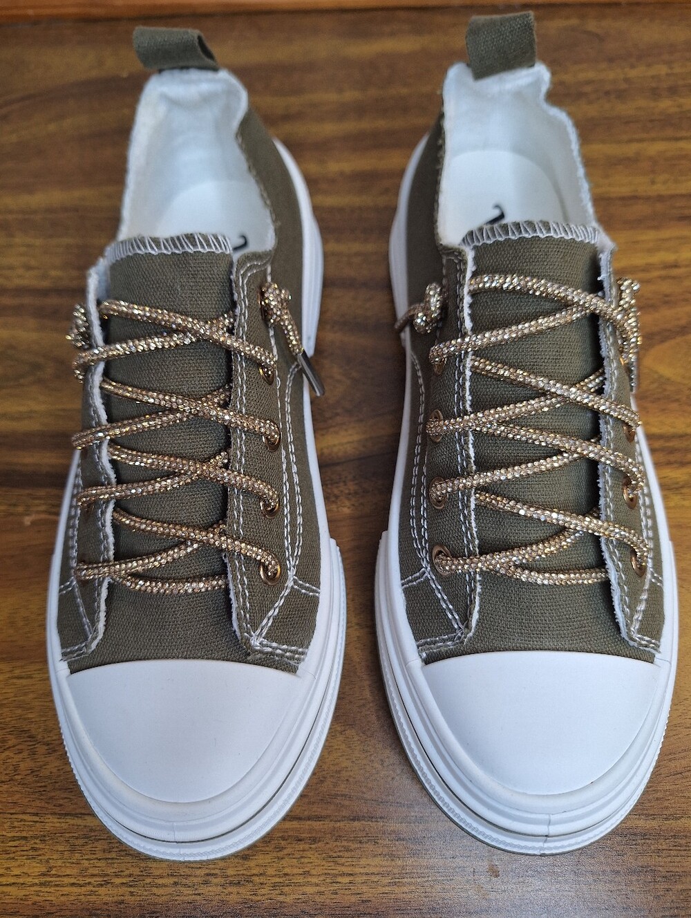 Very G Army Sage Green Glitter Lace Low-Top Platform Canvas Sneakers Size 7 - Picture 3 of 8